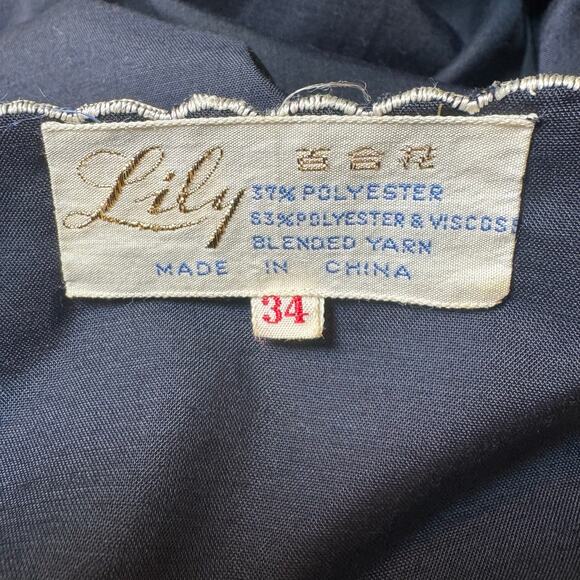 Vintage Lily Embroidered Floral Robe House Coat MuMu Duster Pockets - Picture 7 of 7